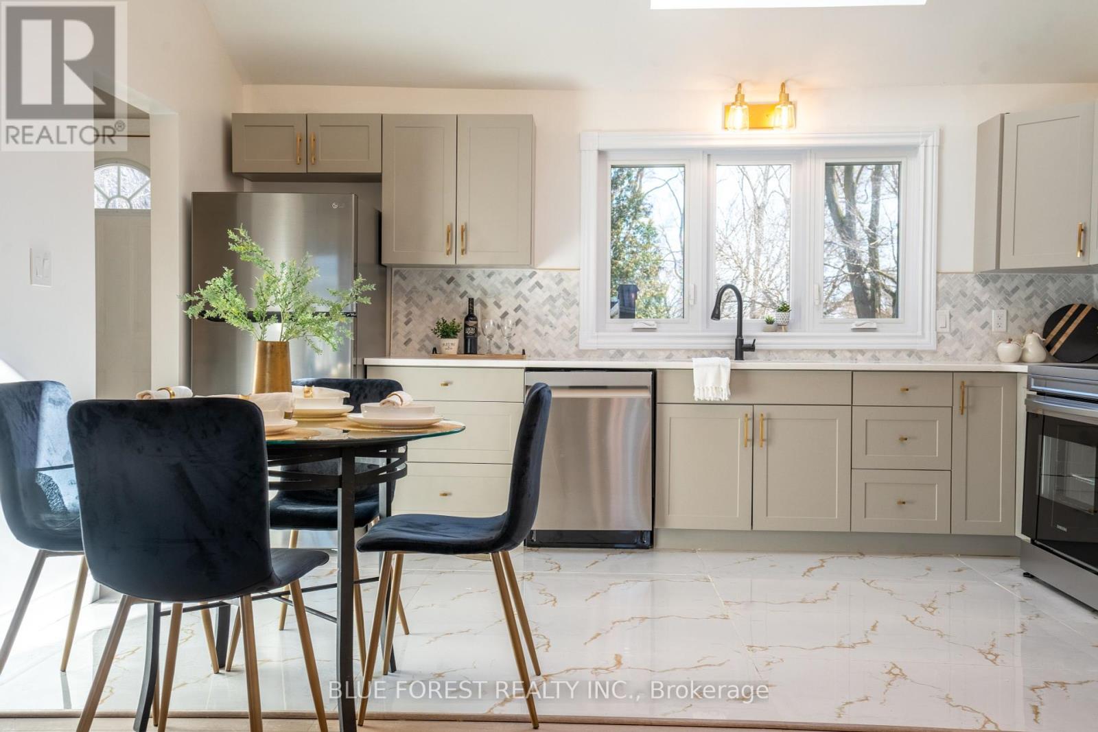 416 Indian Creek Rd W, Chatham-Kent, Ontario  N7M 2E2 - Photo 15 - X8137318