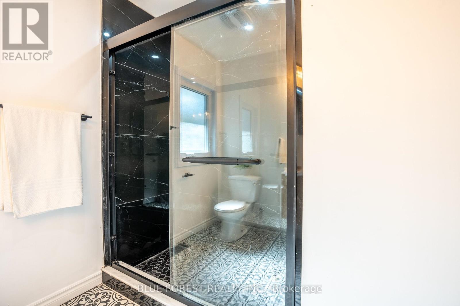 416 Indian Creek Rd W, Chatham-Kent, Ontario  N7M 2E2 - Photo 28 - X8137318