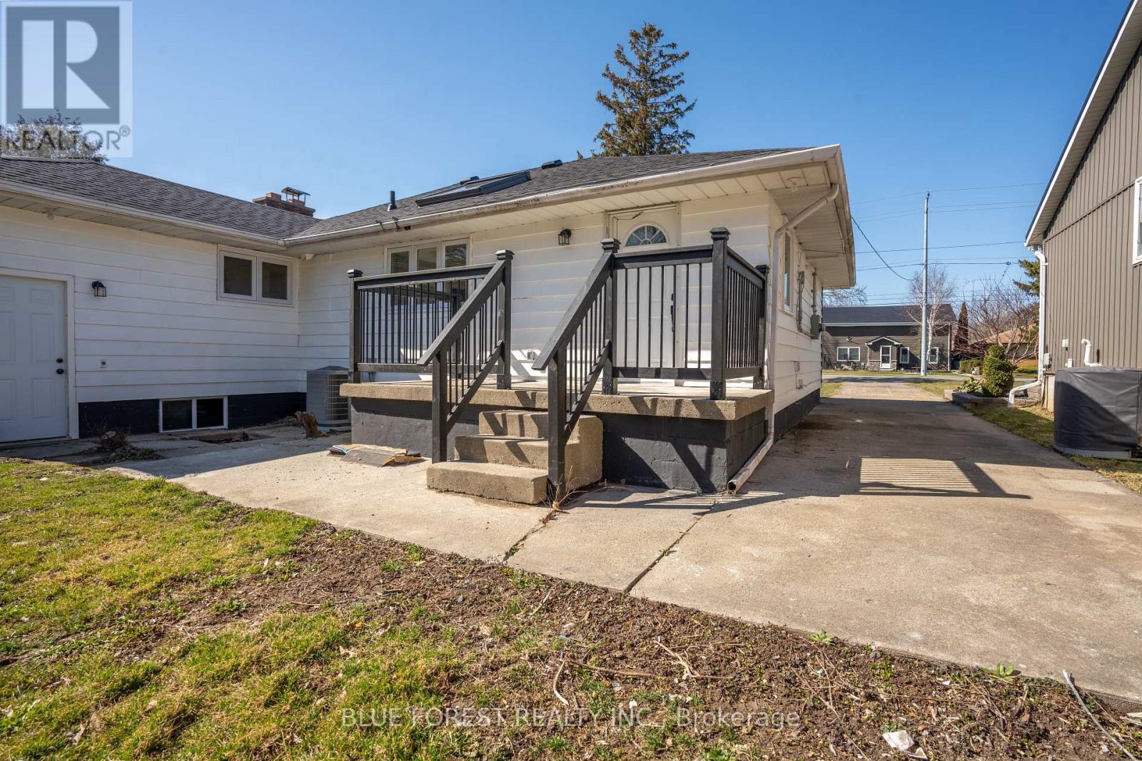 416 Indian Creek Rd W, Chatham-Kent, Ontario  N7M 2E2 - Photo 37 - X8137318