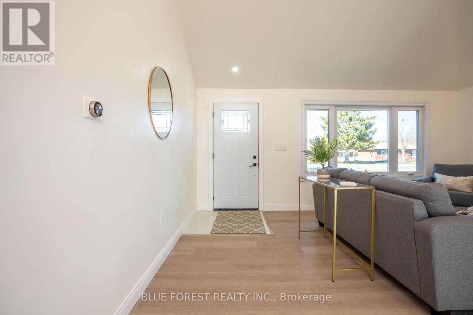 416 Indian Creek Rd W, Chatham-Kent, Ontario  N7M 2E2 - Photo 9 - X8137318