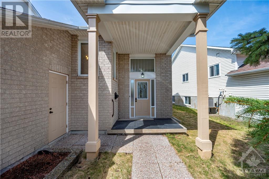 1936 Sunland Drive, Orleans, Ontario  K4A 3T3 - Photo 2 - 1386065