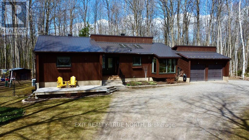 1792 Little Ninth Road, Springwater, Ontario  L0L 1P0 - Photo 1 - S8226498