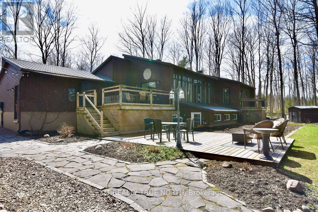 1792 Little Ninth Road, Springwater, Ontario  L0L 1P0 - Photo 31 - S8226498