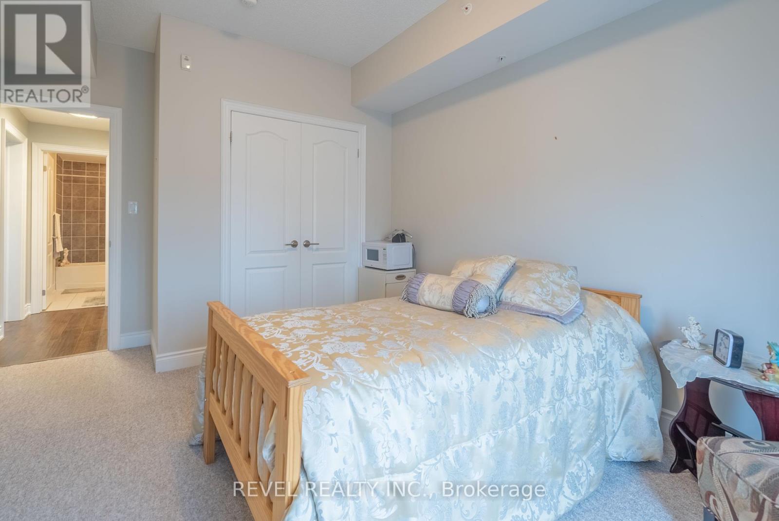 #206 -100 Dean Ave, Barrie, Ontario  L9J 0H1 - Photo 23 - S8226822