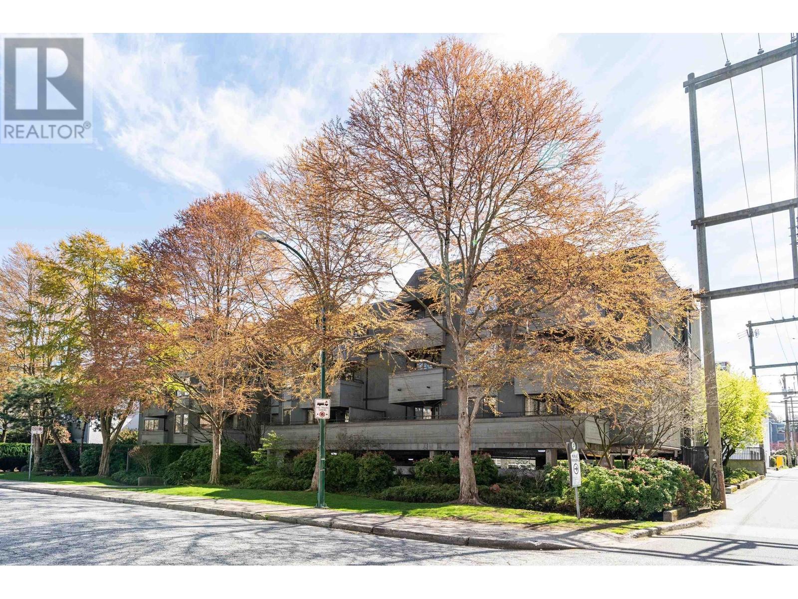 401 1476 W 10th Avenue, Vancouver, British Columbia  V6H 1J9 - Photo 2 - R2869675