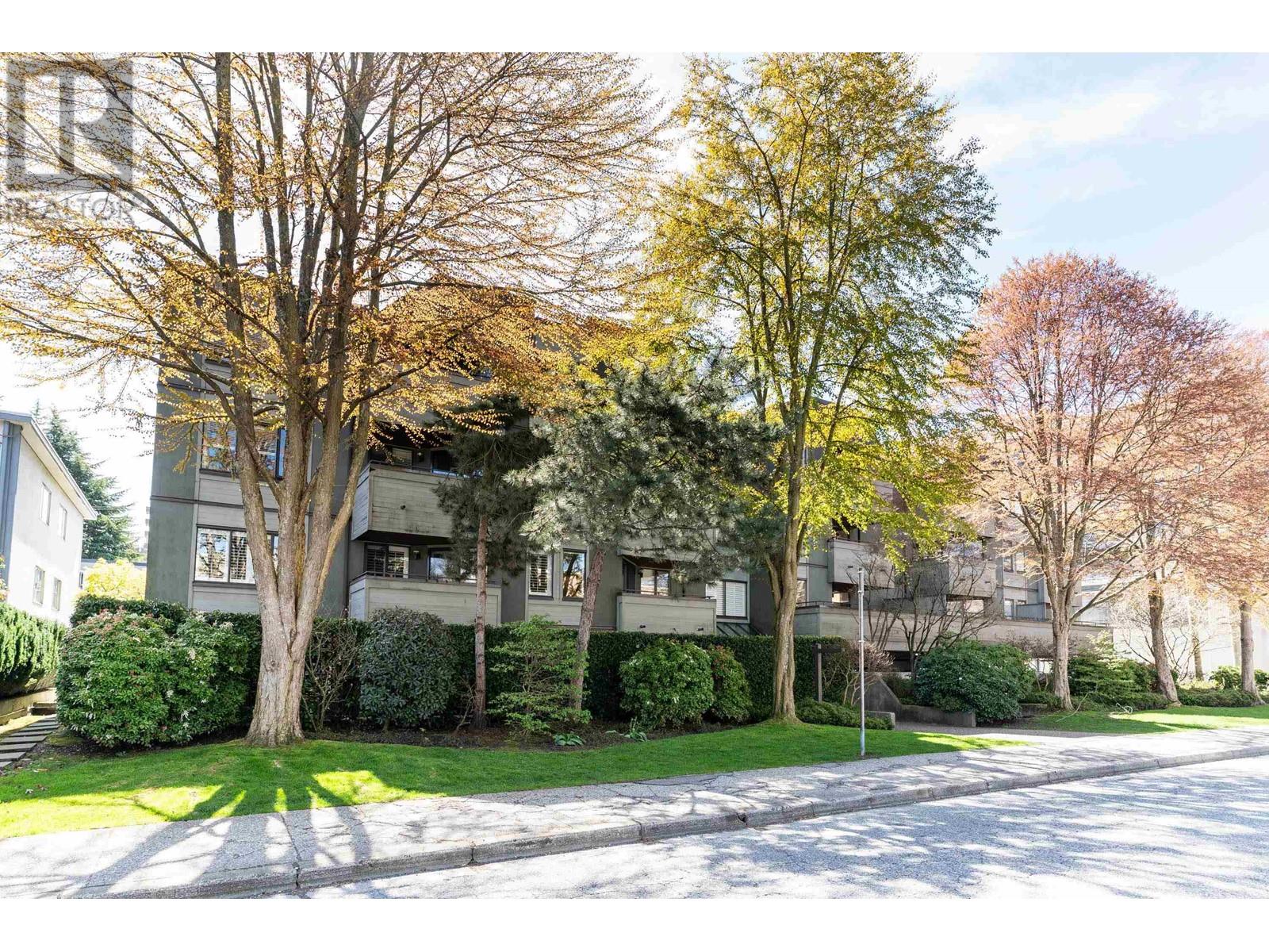 401 1476 W 10th Avenue, Vancouver, British Columbia  V6H 1J9 - Photo 3 - R2869675