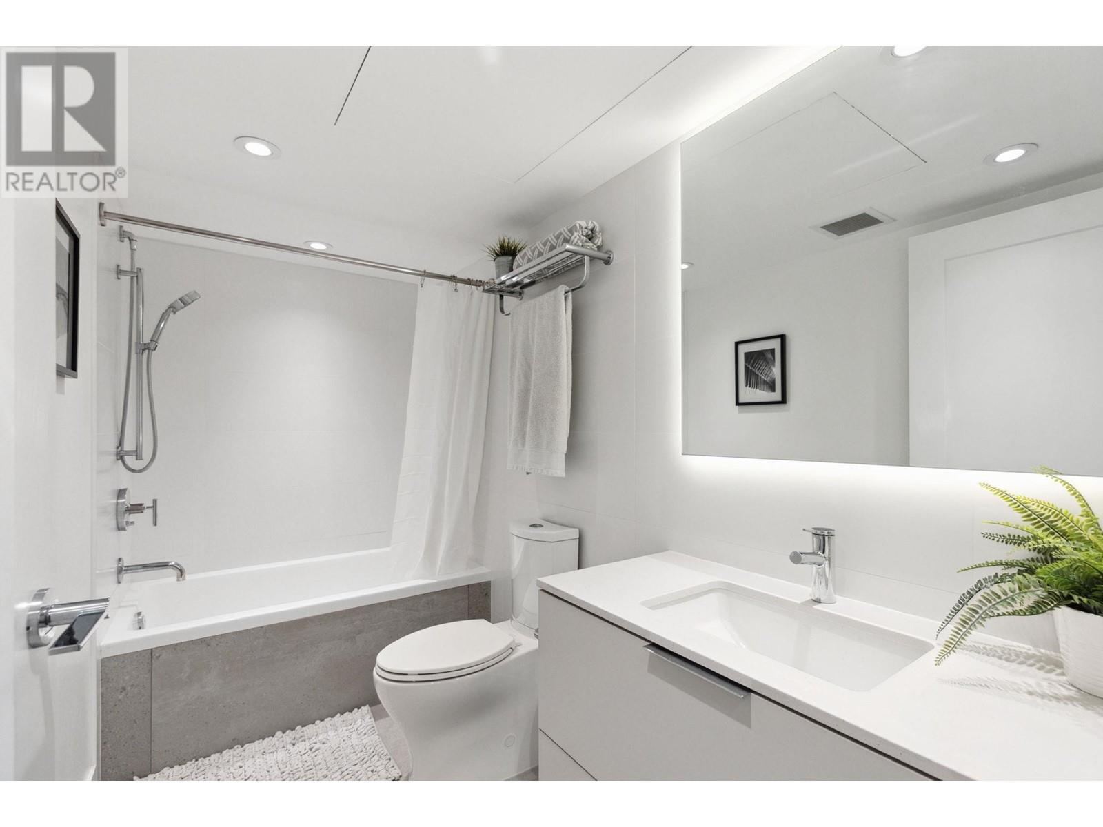 130 2070 Curling Road, North Vancouver, British Columbia  V7P 0C9 - Photo 18 - R2869682
