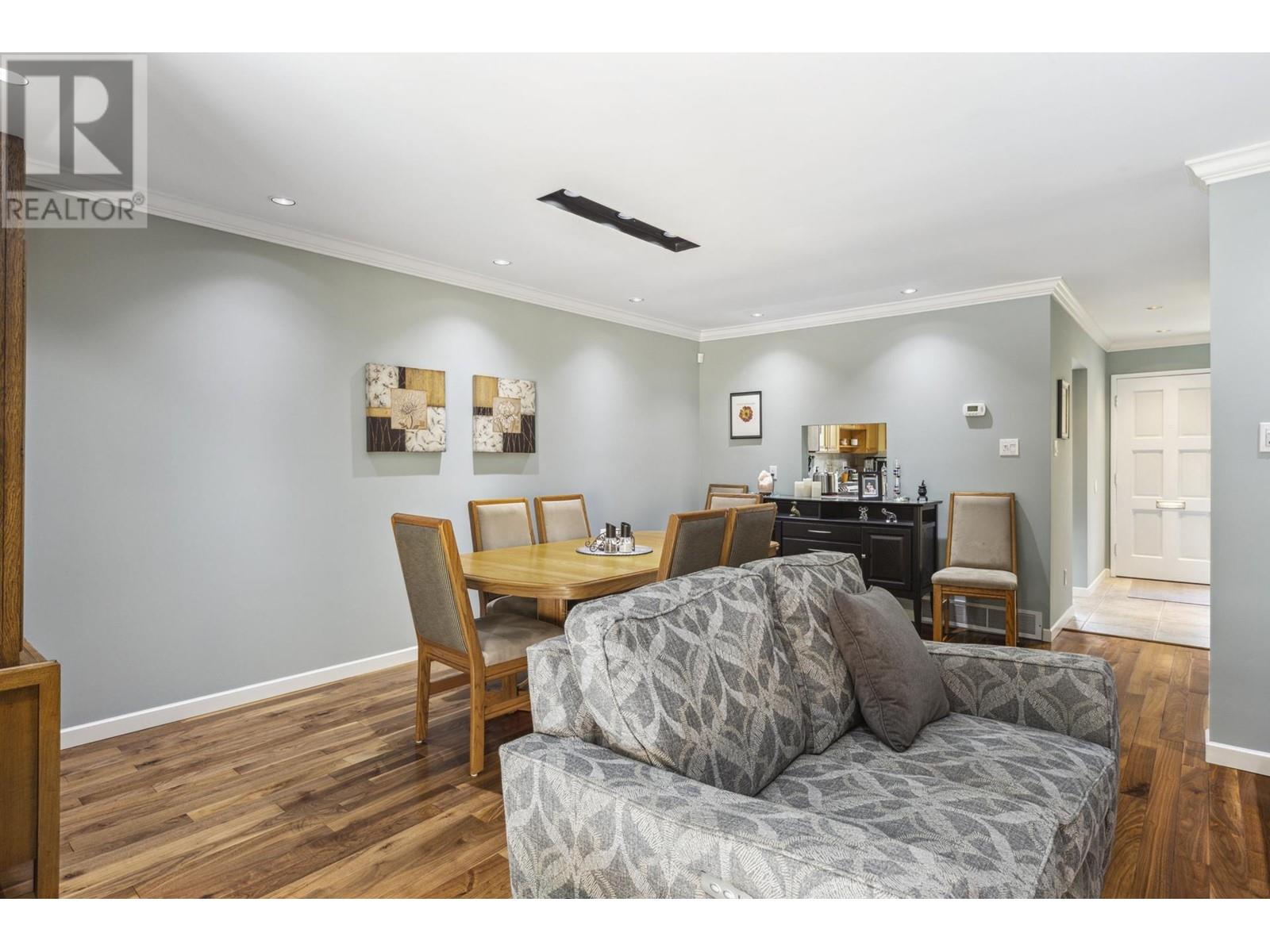 1287 Emery Place, North Vancouver, British Columbia  V7J 1R2 - Photo 5 - R2869699