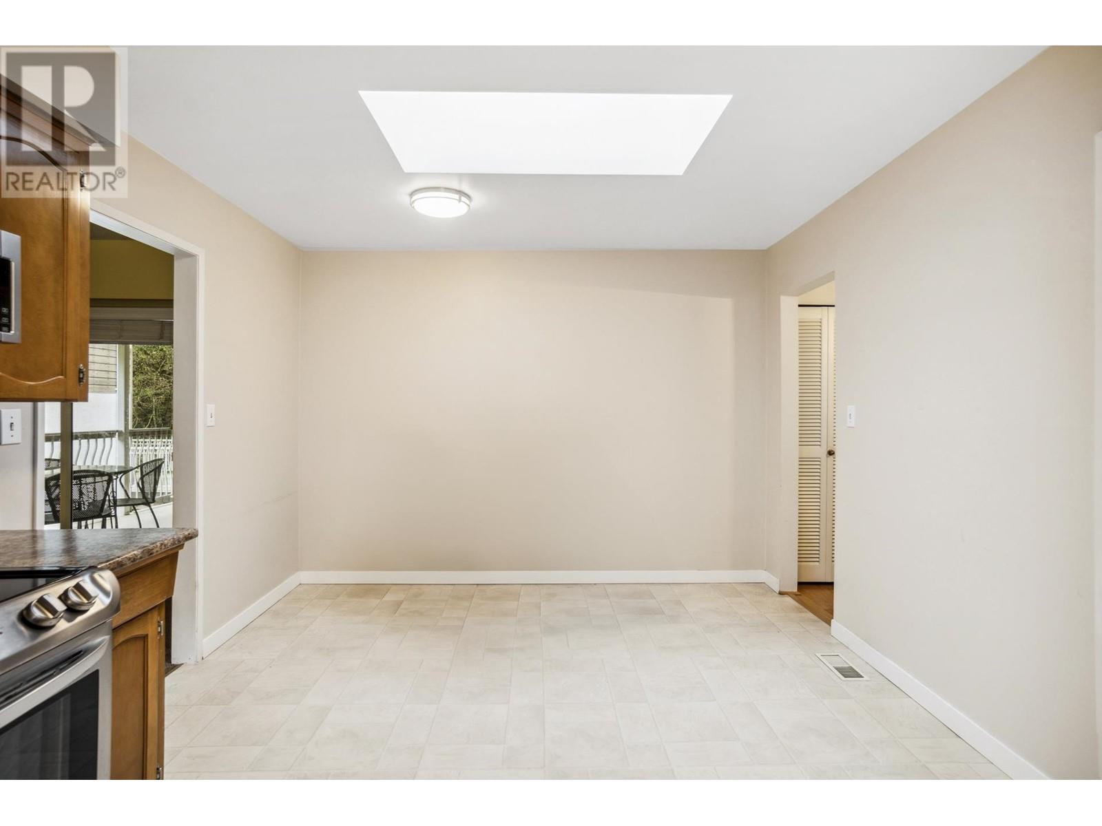 2541 Hyannis Point, North Vancouver, British Columbia  V7H 1R9 - Photo 12 - R2869701