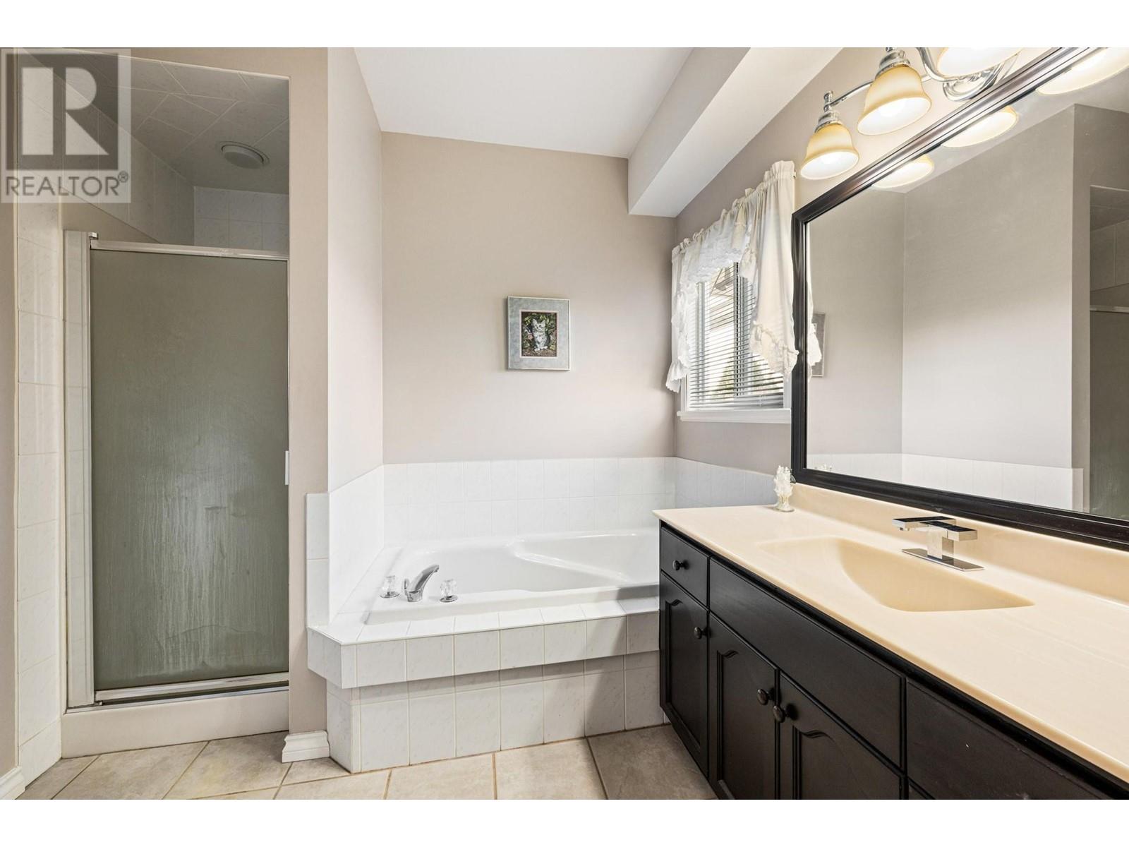 10428 Tamarack Crescent, Maple Ridge, British Columbia  V2W 1B3 - Photo 15 - R2869743