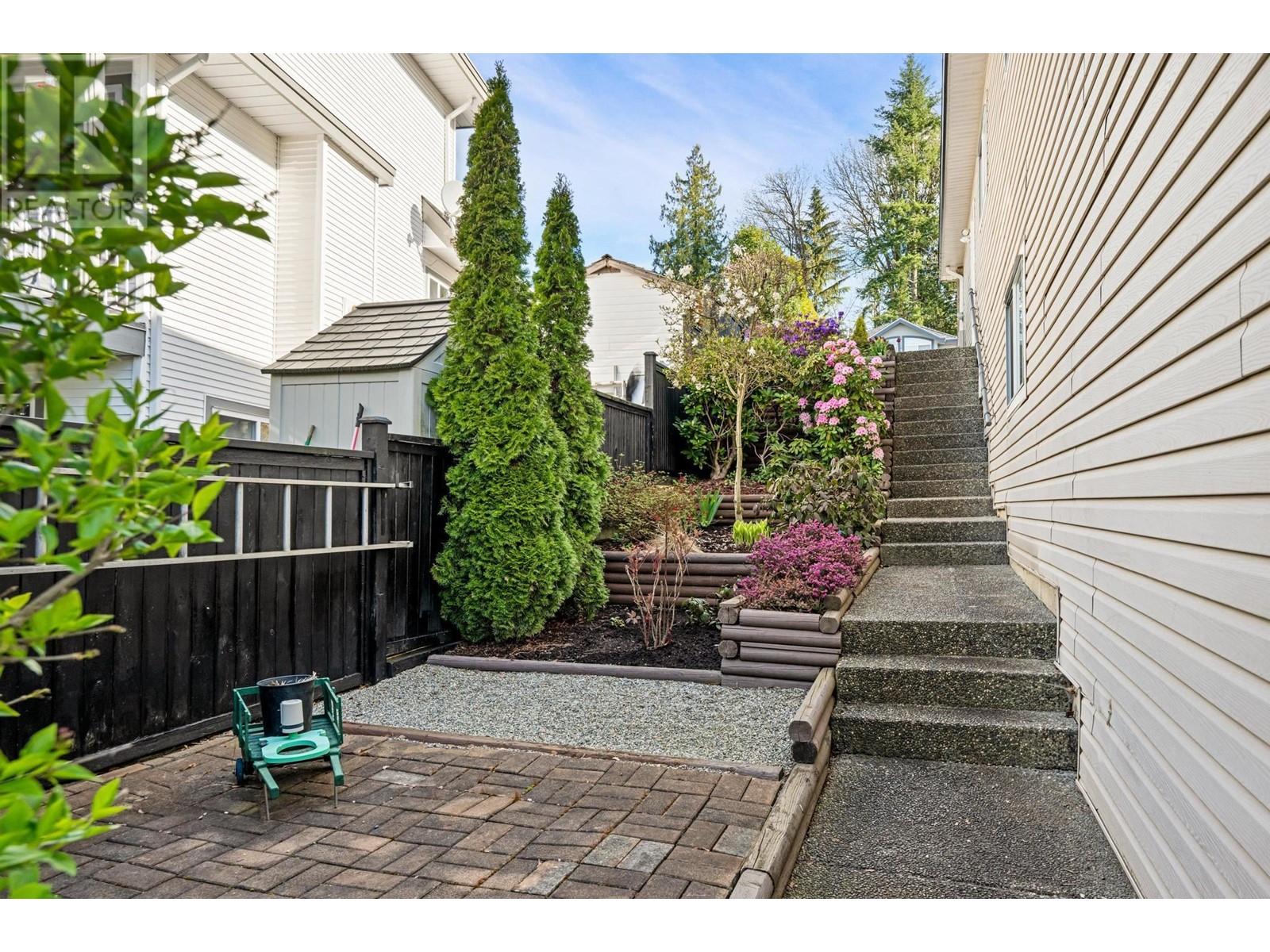 10428 Tamarack Crescent, Maple Ridge, British Columbia  V2W 1B3 - Photo 31 - R2869743