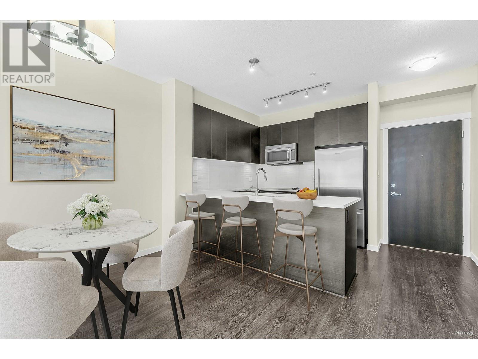 309 2665 Mountain Highway, North Vancouver, British Columbia  V7J 0A8 - Photo 5 - R2869666