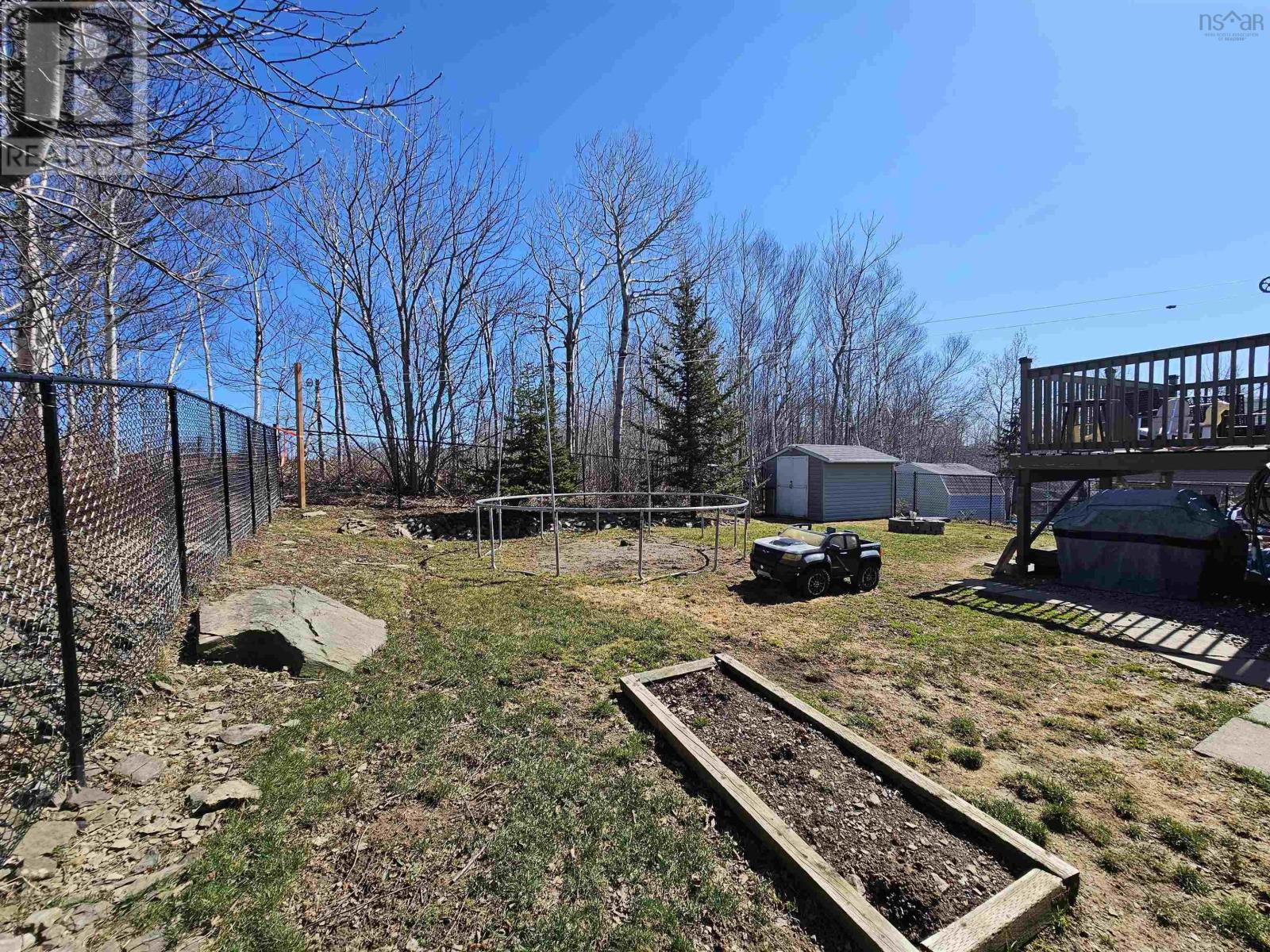 23 Macdonald Crescent, Sydney Mines, Nova Scotia  B1V 3H5 - Photo 7 - 202406911