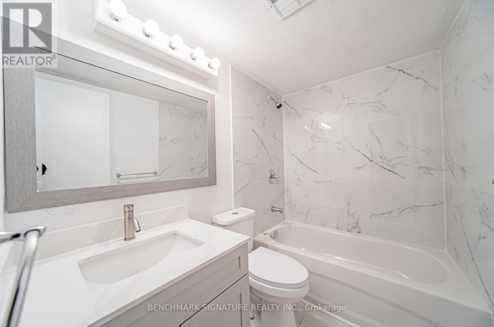 #217 -1055b Forestwood Dr, Mississauga, Ontario  L5C 2T8 - Photo 30 - W8209480