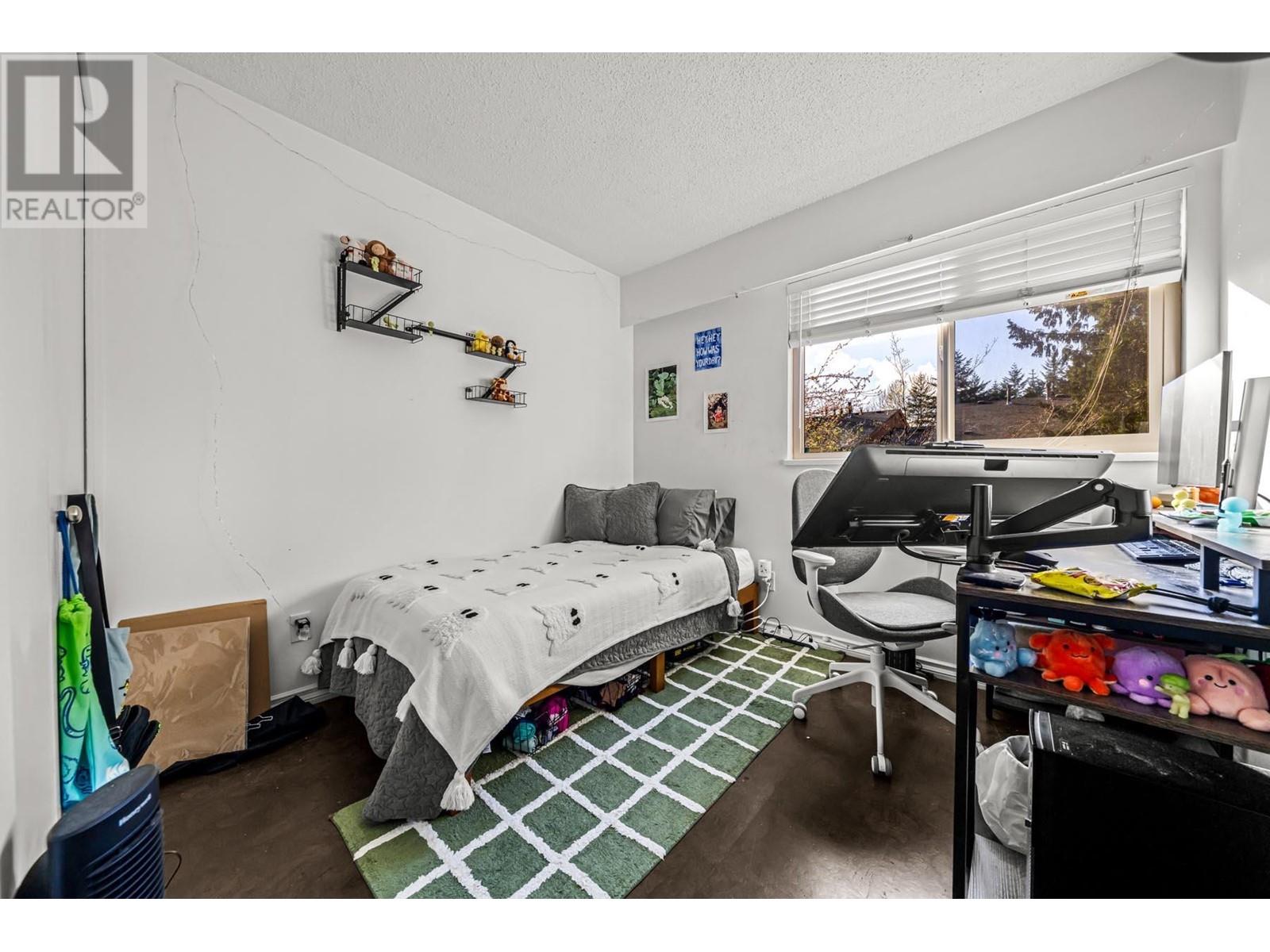 2052 Purcell Way, North Vancouver, British Columbia  V7J 3K3 - Photo 14 - R2869835