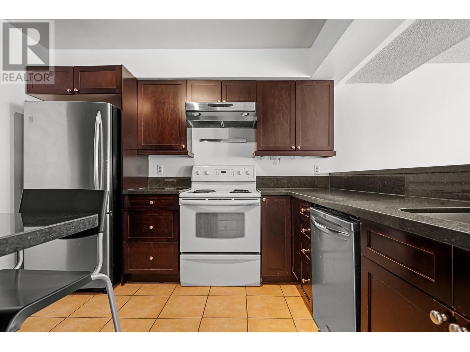 2052 Purcell Way, North Vancouver, British Columbia  V7J 3K3 - Photo 8 - R2869835