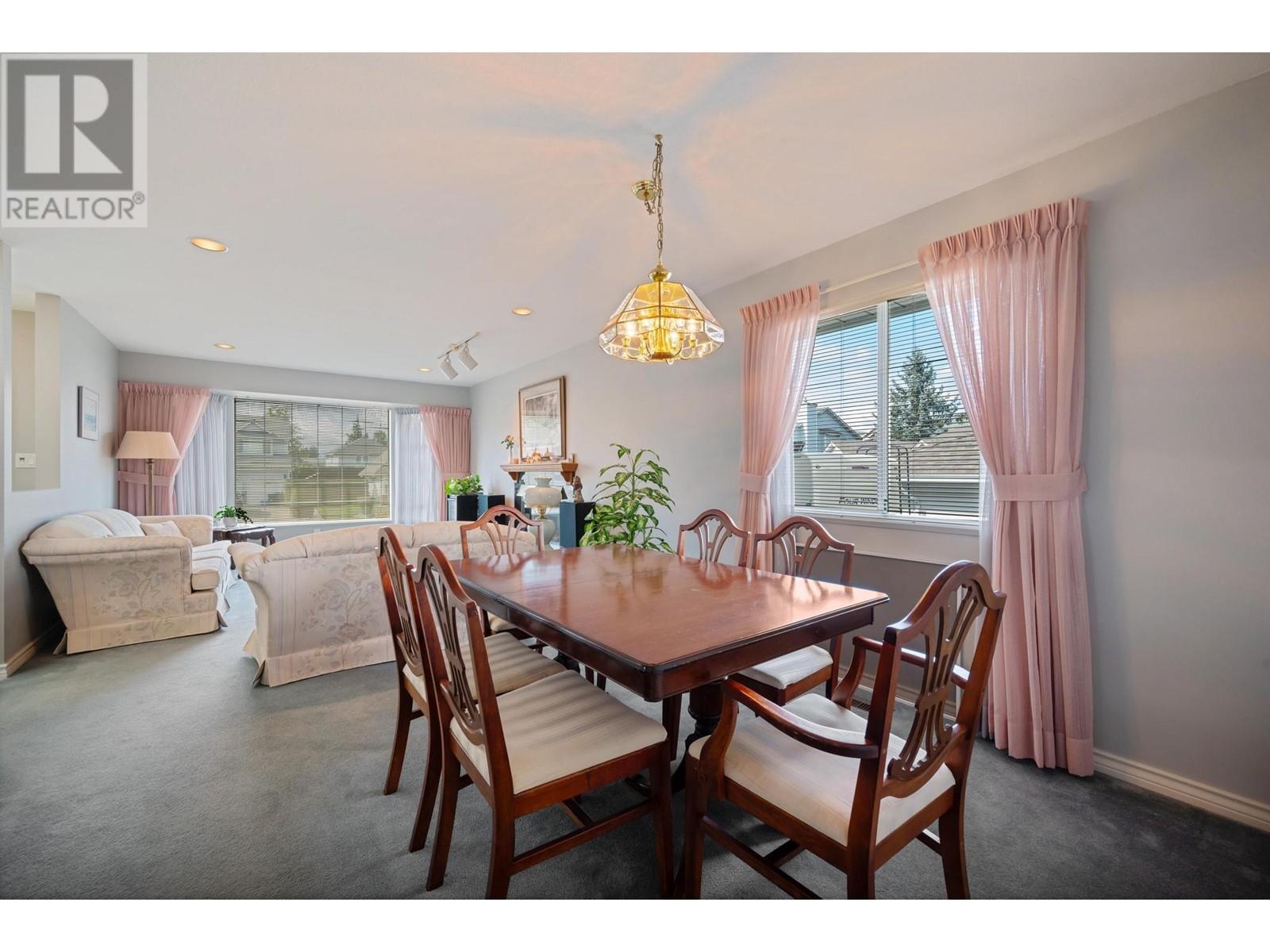 12228 Cypress Court, Pitt Meadows, British Columbia  V3T 2C9 - Photo 12 - R2869693