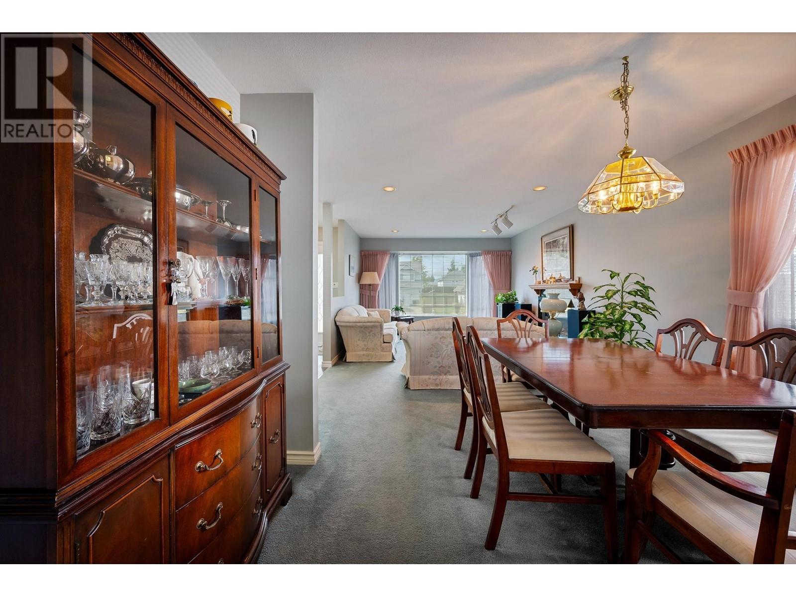 12228 Cypress Court, Pitt Meadows, British Columbia  V3T 2C9 - Photo 14 - R2869693