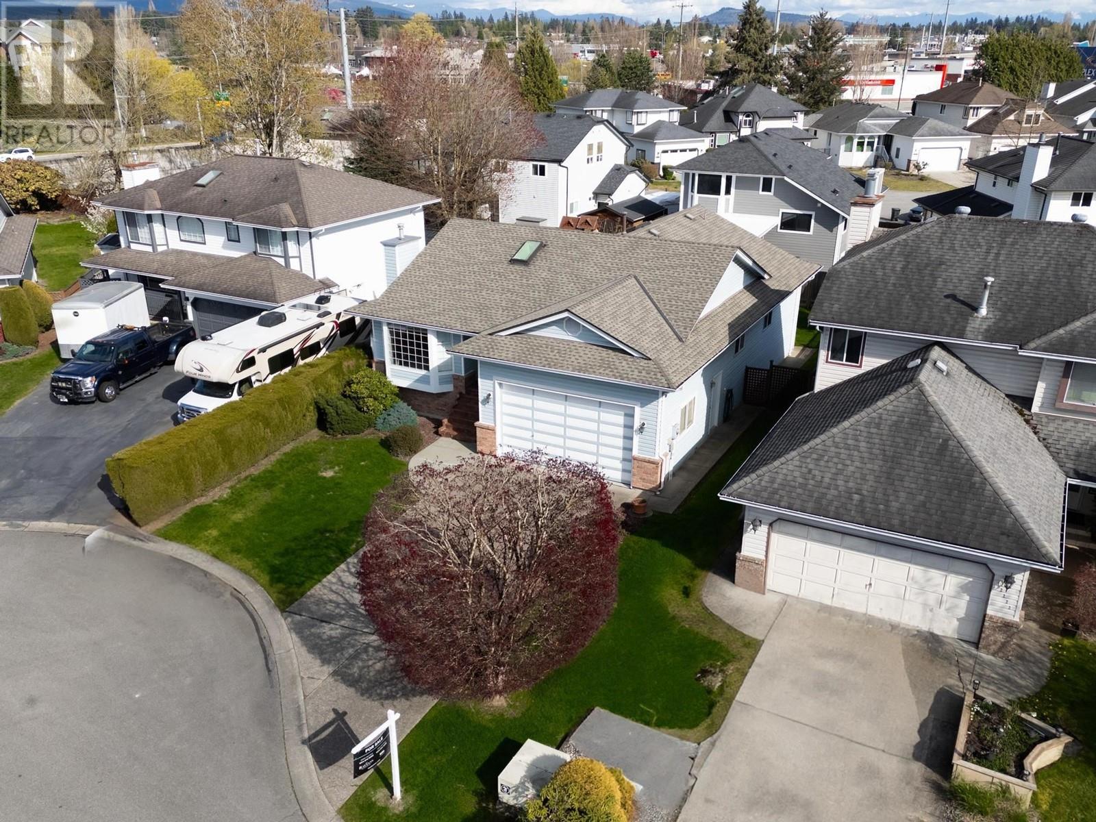 12228 Cypress Court, Pitt Meadows, British Columbia  V3T 2C9 - Photo 3 - R2869693