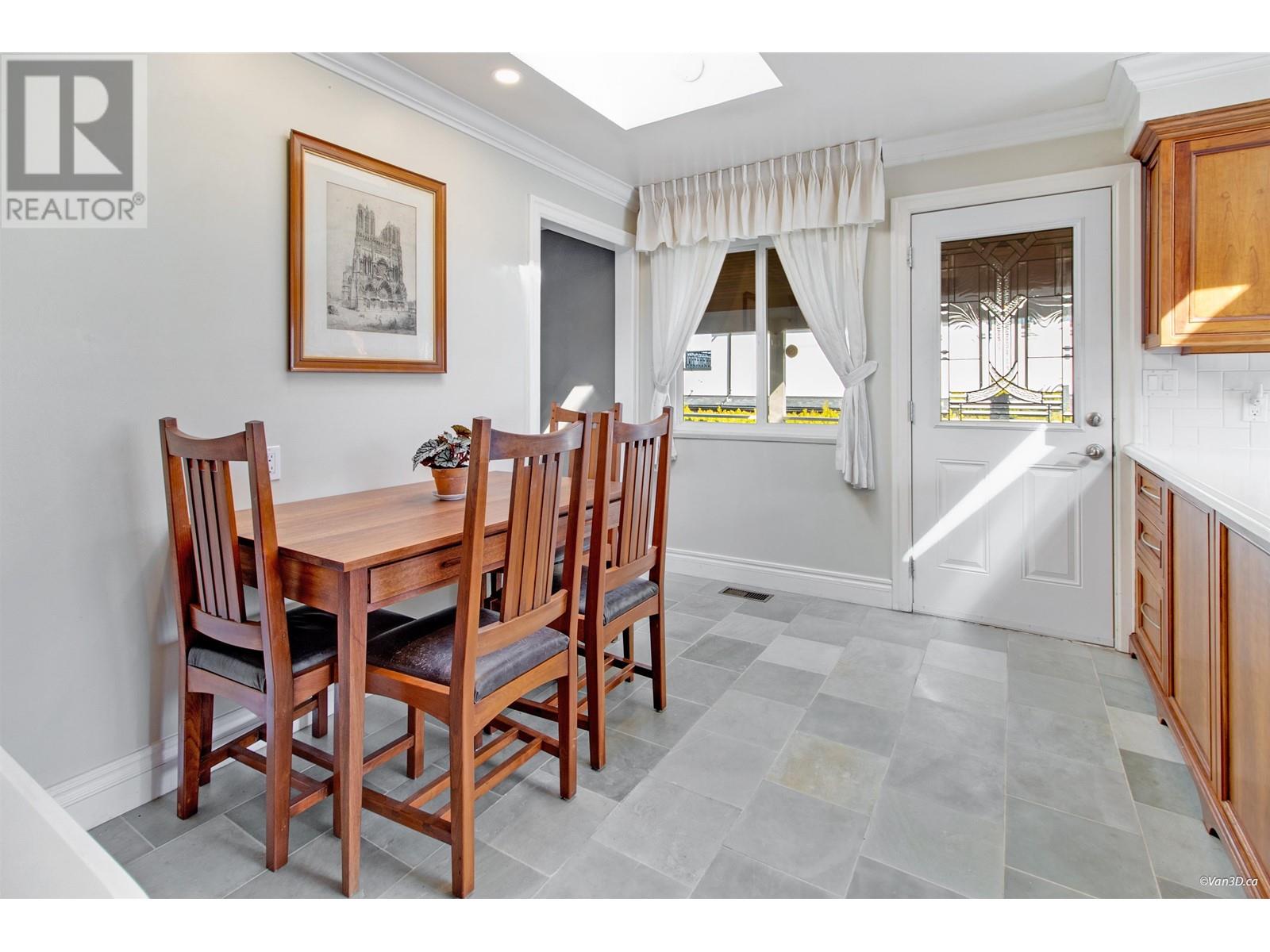 5491 Sussex Avenue, Burnaby, British Columbia  V5H 3B3 - Photo 15 - R2869790