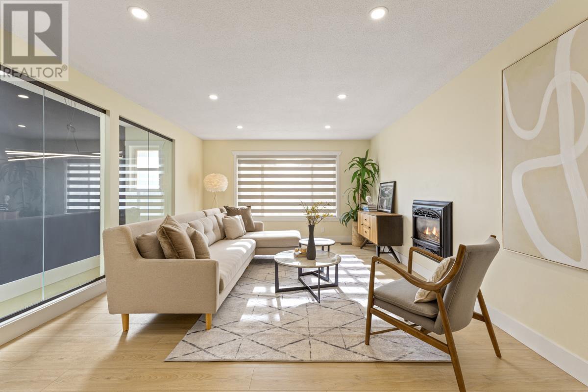 2518 Swinburne Avenue, North Vancouver, British Columbia  V7H 1L5 - Photo 12 - R2869828