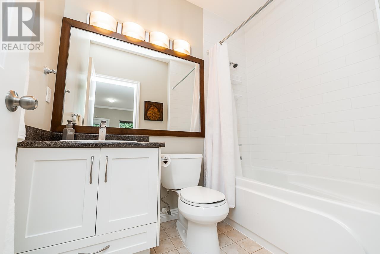 6990 Lochdale Street, Burnaby, British Columbia  V5B 2N2 - Photo 18 - R2869630