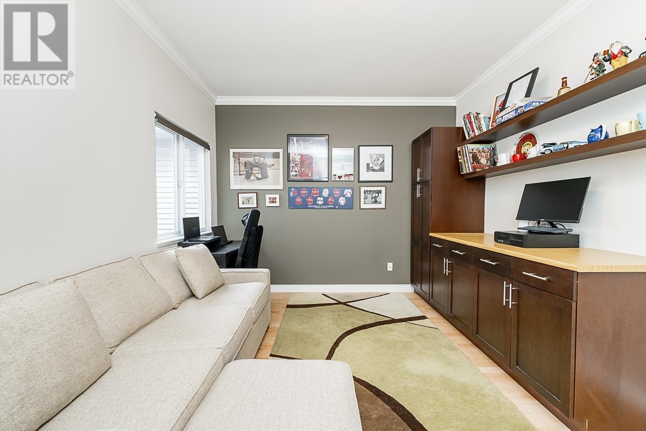 6990 Lochdale Street, Burnaby, British Columbia  V5B 2N2 - Photo 17 - R2869630