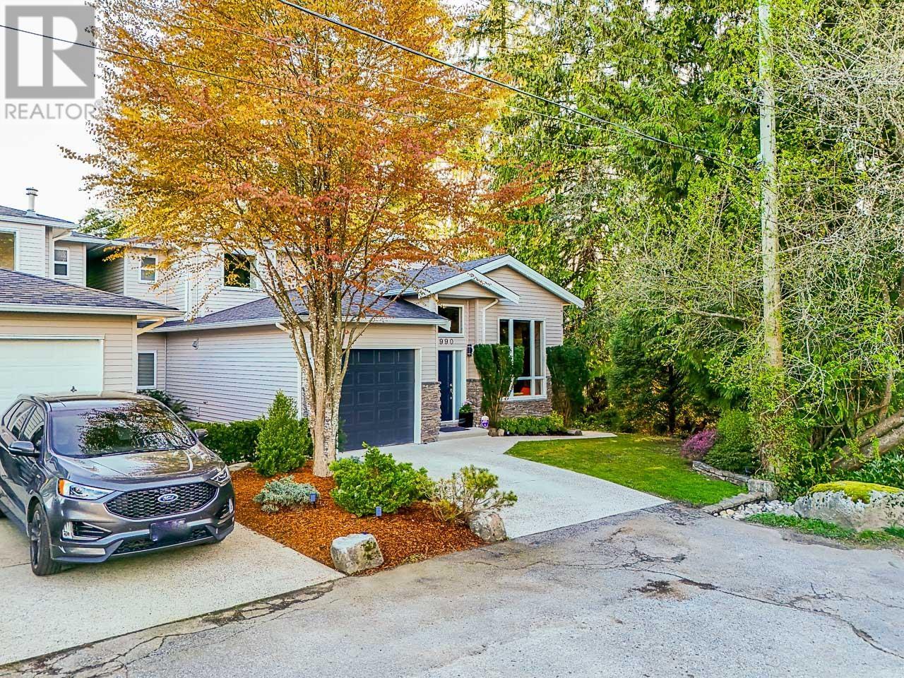 6990 Lochdale Street, Burnaby, British Columbia  V5B 2N2 - Photo 31 - R2869630