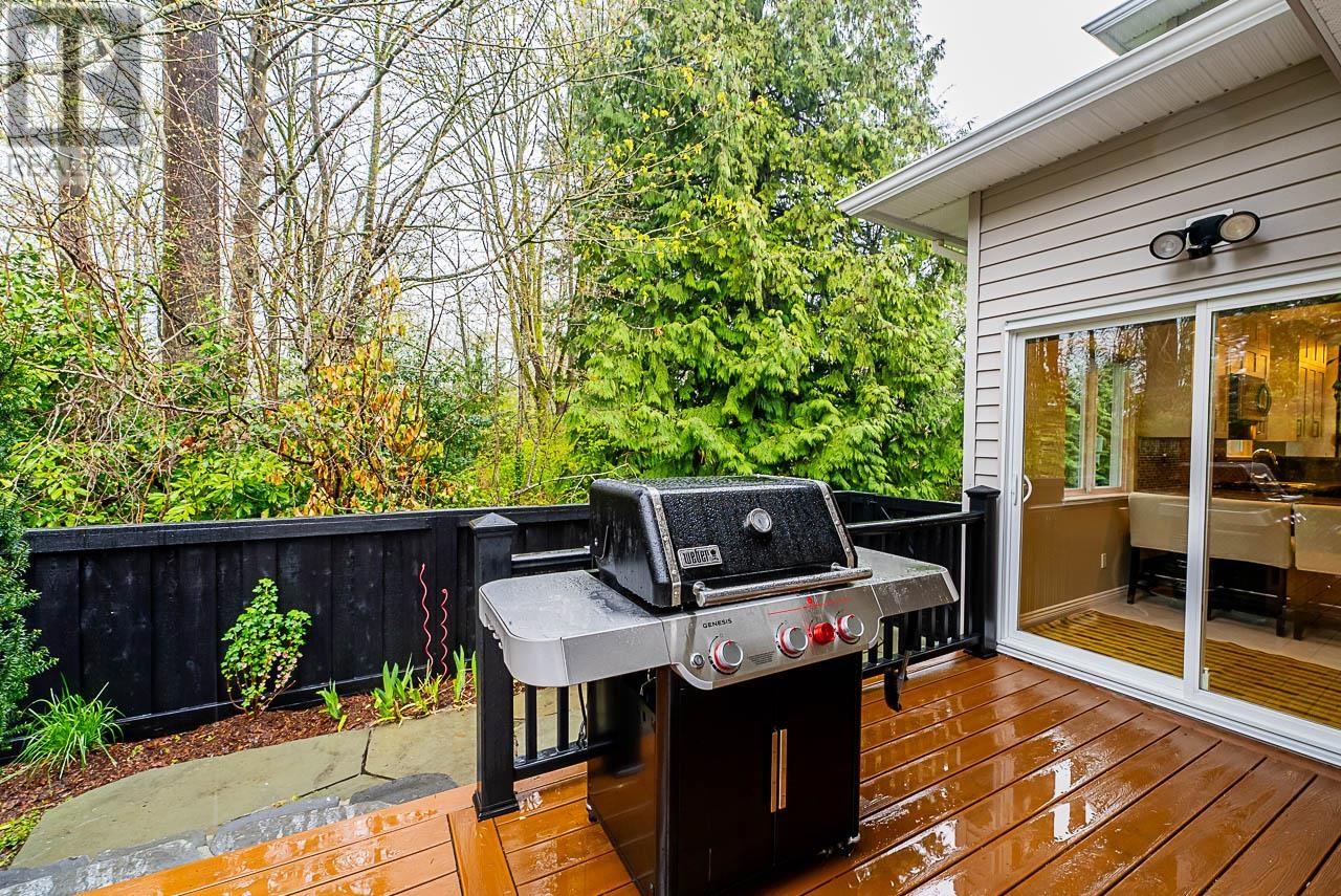 6990 Lochdale Street, Burnaby, British Columbia  V5B 2N2 - Photo 27 - R2869630