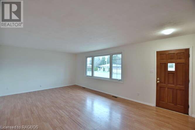 494 6th Street, Hanover, Ontario  N4N 1E5 - Photo 12 - 40570244