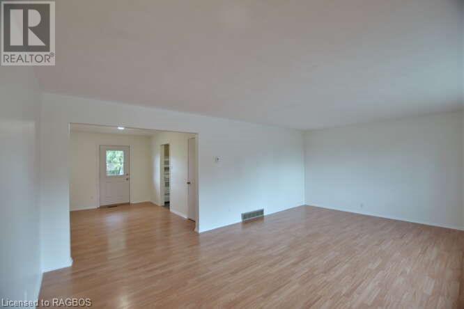 494 6th Street, Hanover, Ontario  N4N 1E5 - Photo 13 - 40570244