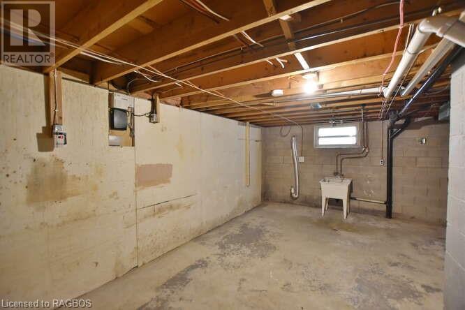 494 6th Street, Hanover, Ontario  N4N 1E5 - Photo 47 - 40570244