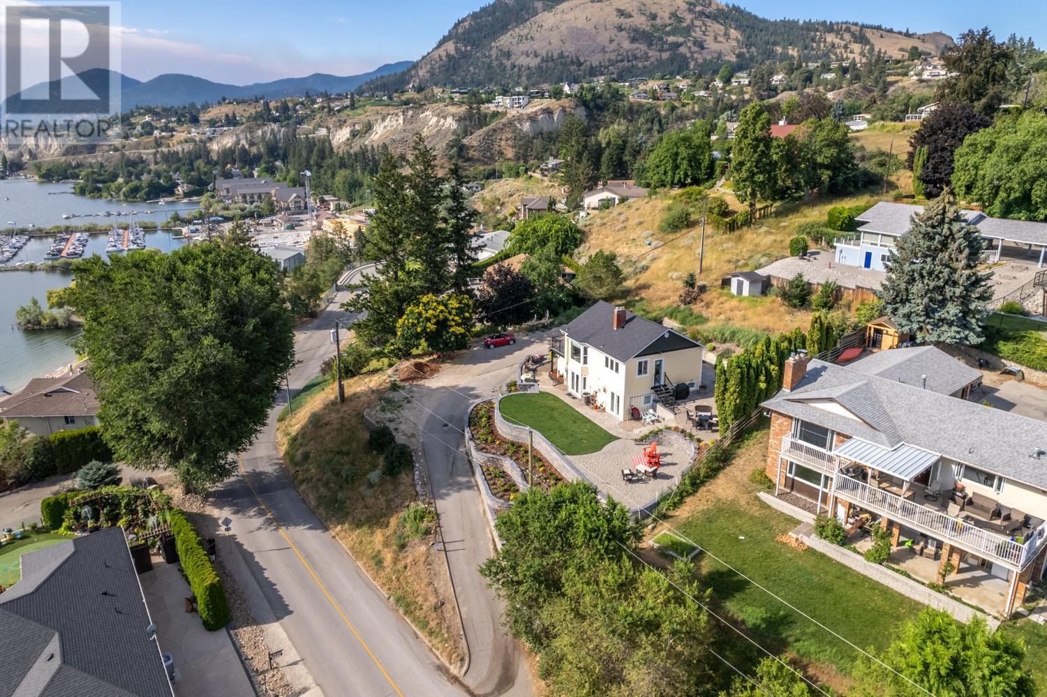 5485 Solly Road Summerland