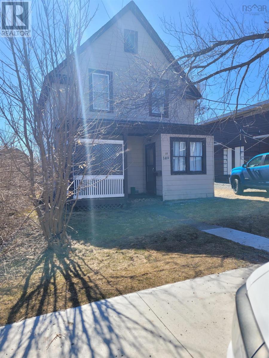 149 Cottage Street, Glace Bay, Nova Scotia  B1A 3T7 - Photo 1 - 202406915