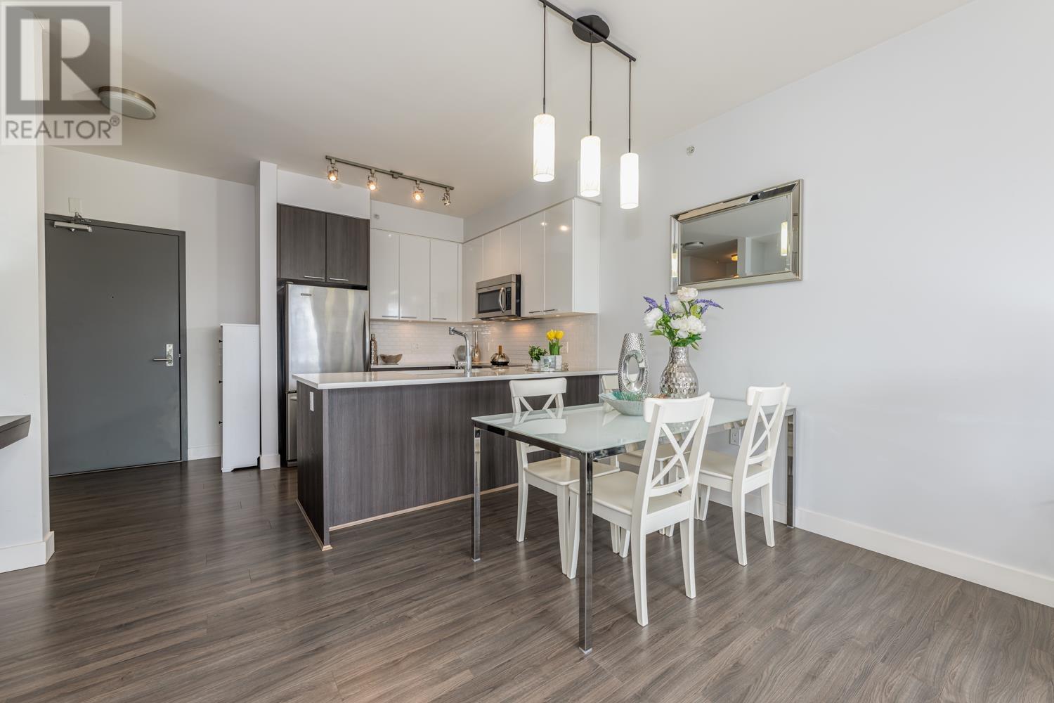 407 1201 W 16th Street, Vancouver, British Columbia  V7P 1R5 - Photo 8 - R2869853