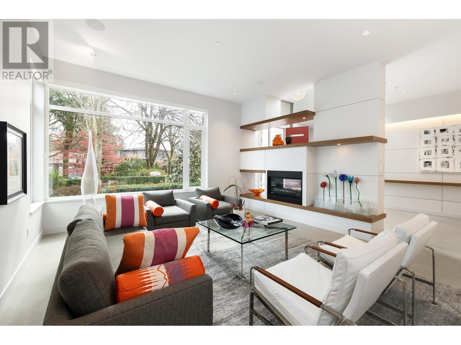 2163 W 59th Avenue, Vancouver, British Columbia  V6P 1Z6 - Photo 4 - R2869874