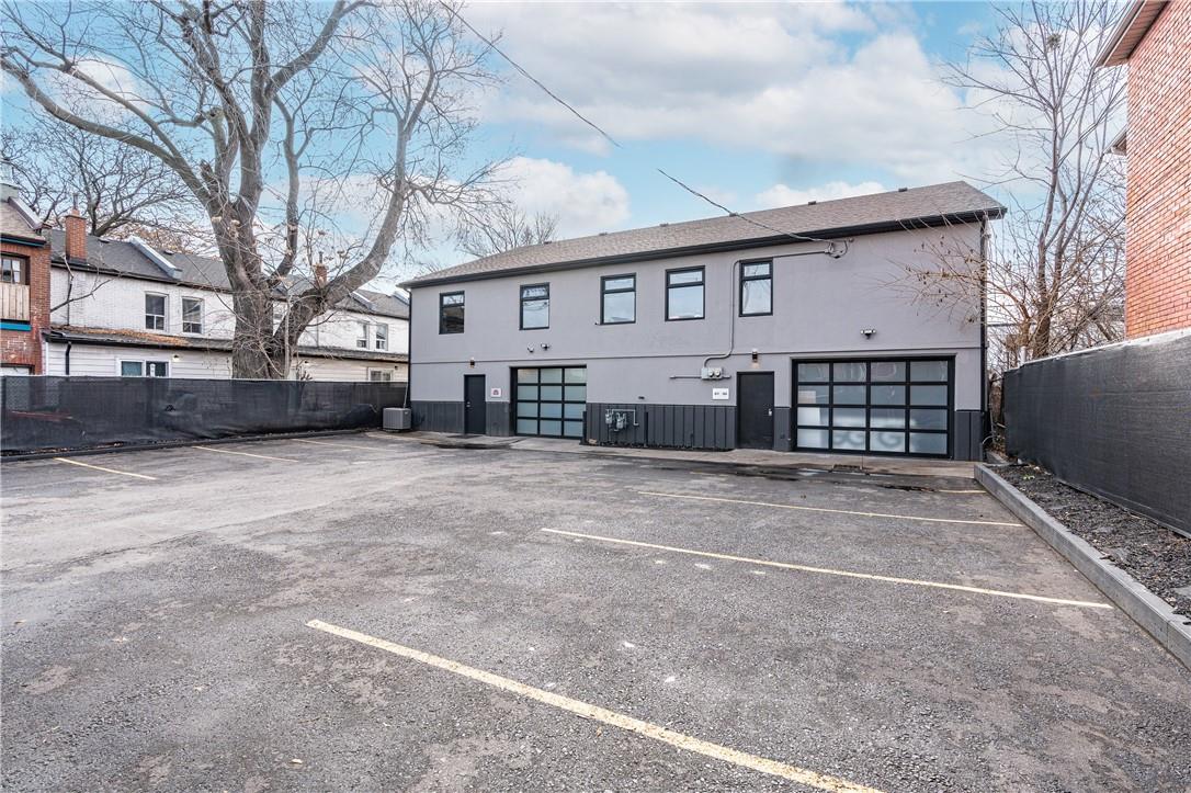 122 Burton Street, Unit #1, Hamilton, Ontario  L8L 3R5 - Photo 12 - H4190617
