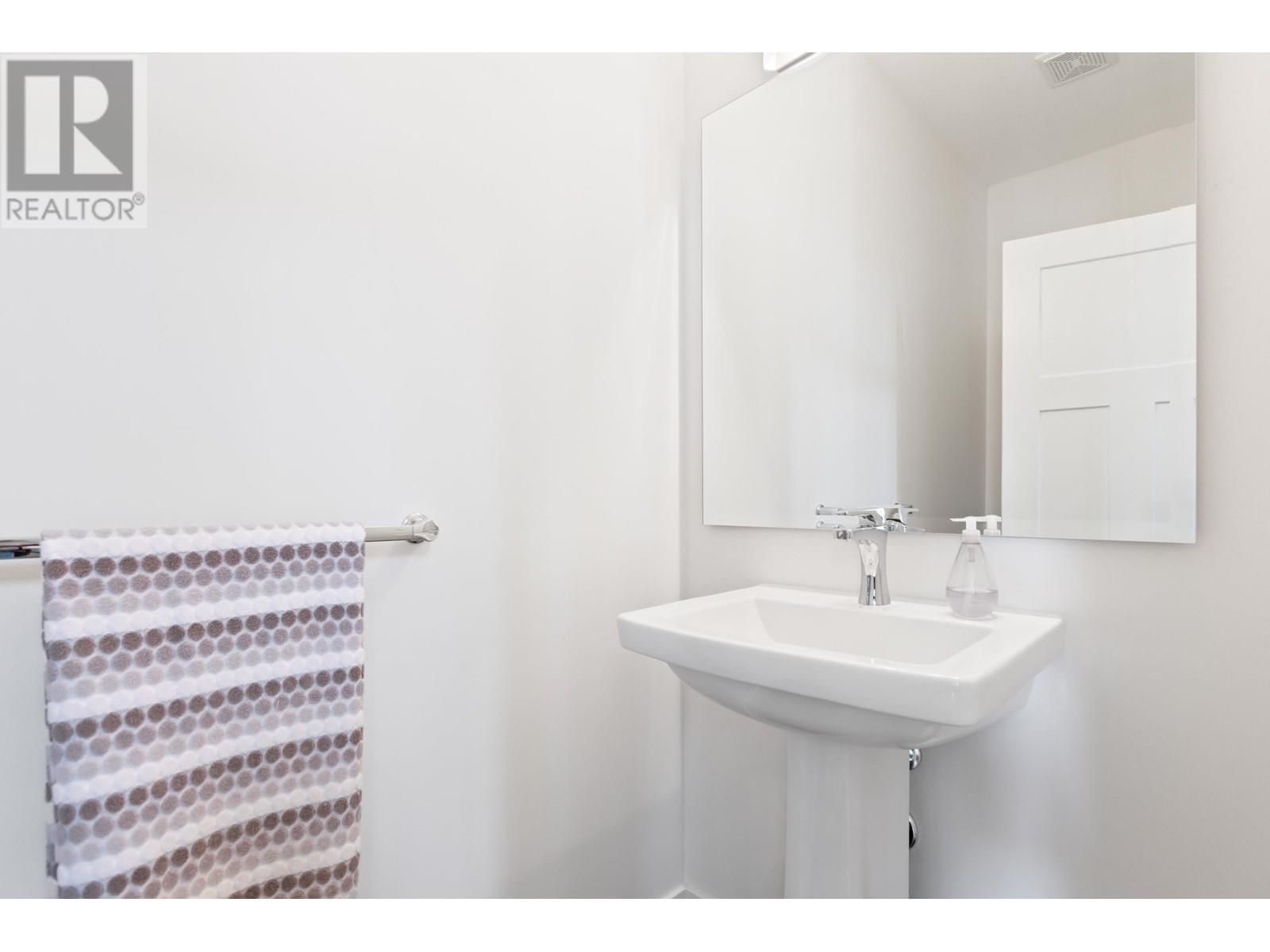 24005 127b Avenue, Maple Ridge, British Columbia  V4R 0G7 - Photo 16 - R2869900