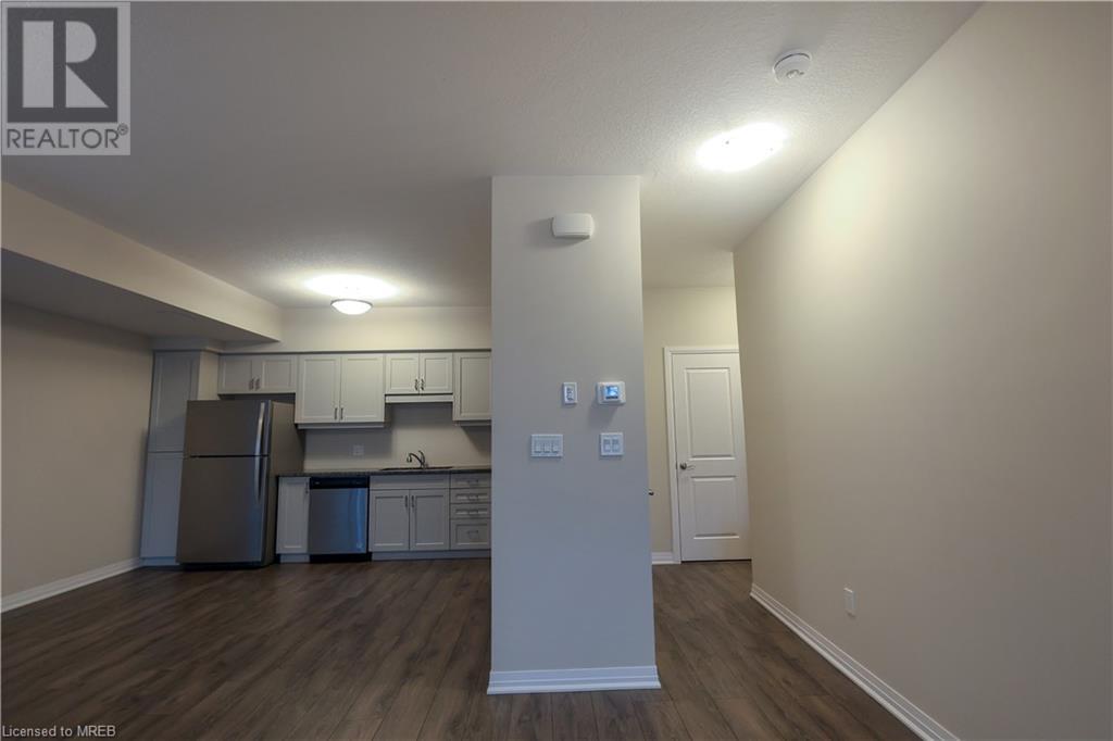 112 Seabrook Dr, Kitchener, Ontario  N2R 0R7 - Photo 14 - 40570662