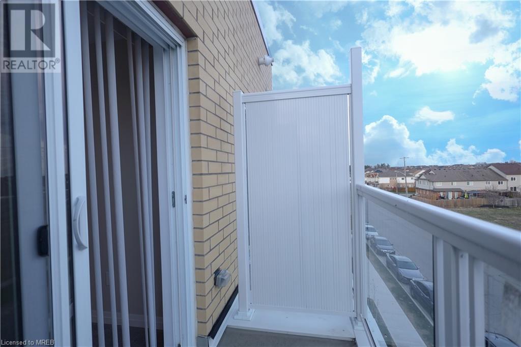 112 Seabrook Dr, Kitchener, Ontario  N2R 0R7 - Photo 17 - 40570662