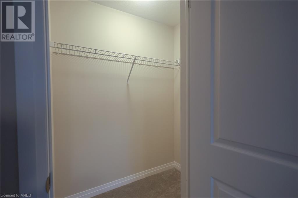 112 Seabrook Dr, Kitchener, Ontario  N2R 0R7 - Photo 26 - 40570662