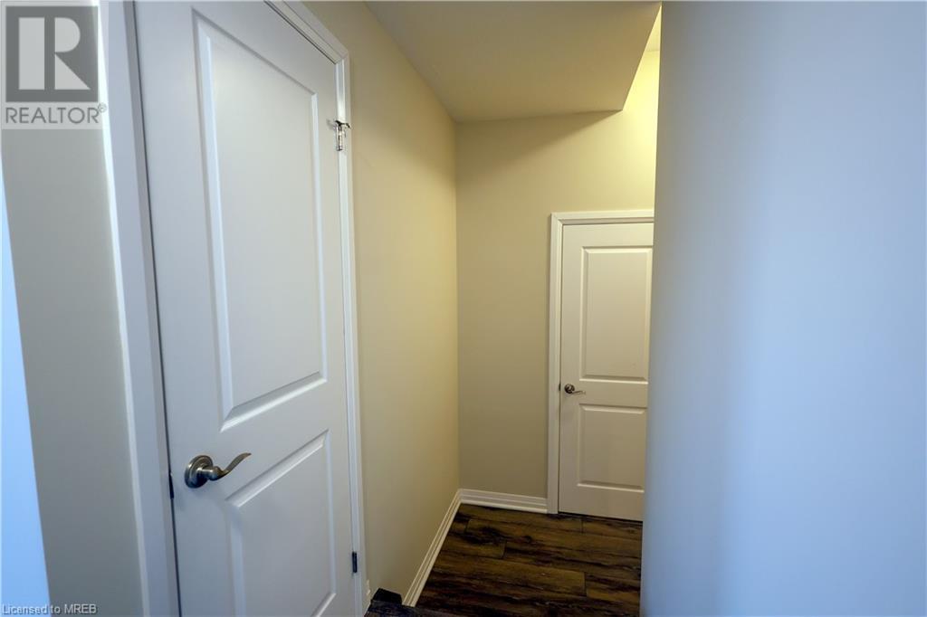 122 Seabrook Dr, Kitchener, Ontario  N2R 0R7 - Photo 14 - 40570666