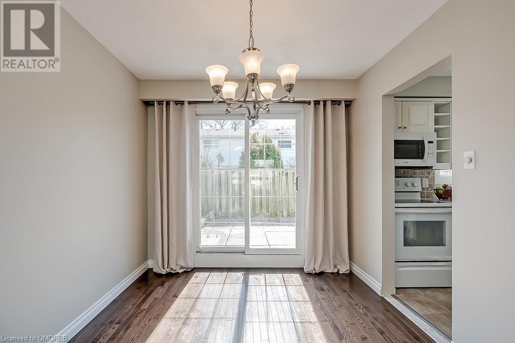 5475 Lakeshore Road W Unit# 94, Burlington, Ontario  L7L 1E1 - Photo 13 - 40570191