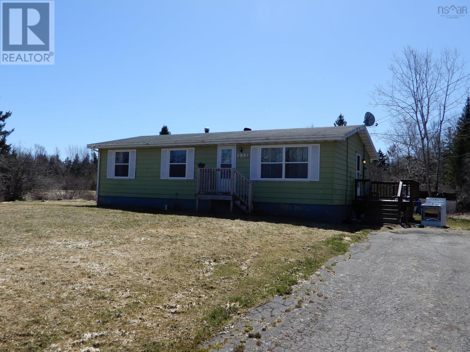 1981 Truro Road, Westville, Nova Scotia  B0K 2A0 - Photo 3 - 202406925