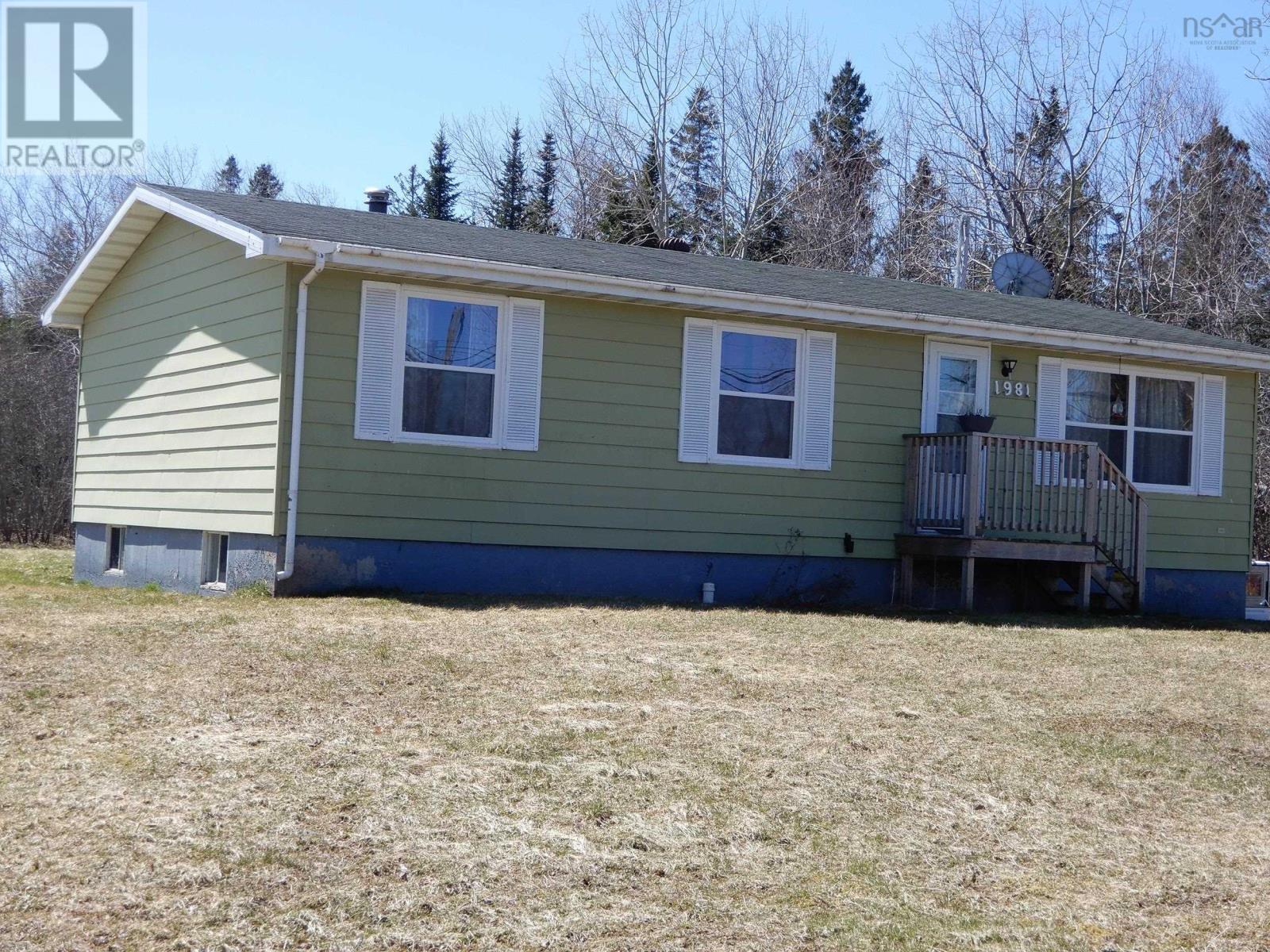 1981 Truro Road, Westville, Nova Scotia  B0K 2A0 - Photo 4 - 202406925