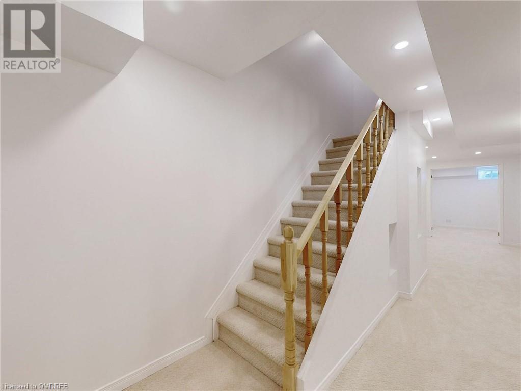 2013 Erika Court, Oakville, Ontario  L6M 4R4 - Photo 36 - 40570590