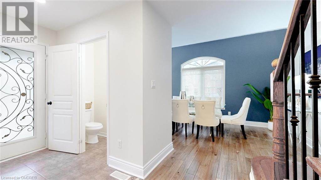 2305 Pine Glen Road, Oakville, Ontario  L6M 5J2 - Photo 4 - 40570652