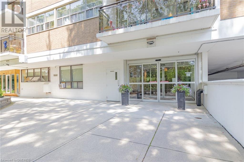 212 Kerr Street Unit# 708, Oakville, Ontario  L6K 3B1 - Photo 2 - 40554976