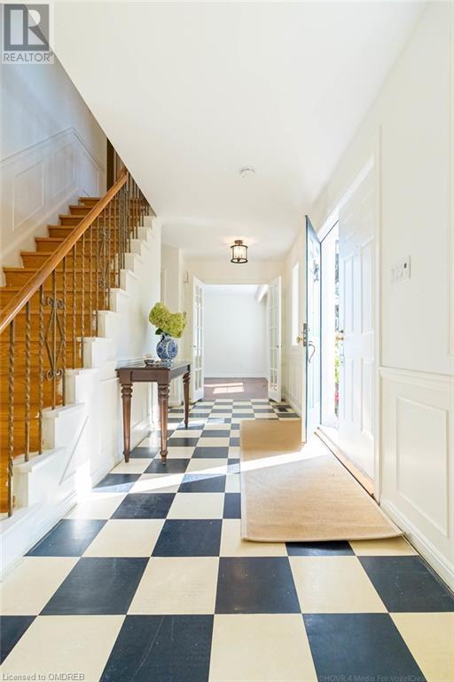 273 Cairncroft Road, Oakville, Ontario  L6J 4M5 - Photo 5 - 40570438