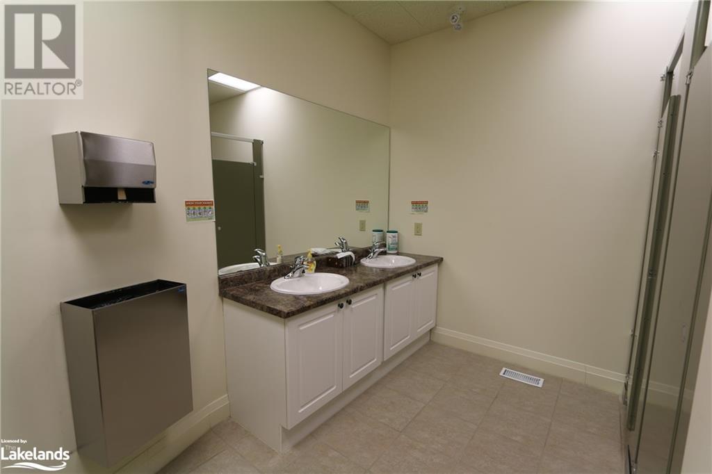 10 Kimberley Avenue Unit# 403a, Bracebridge, Ontario  P1L 0A4 - Photo 38 - 40553073